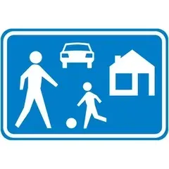 Erf sign: here you drive at walking pace, at most 15 km/h.