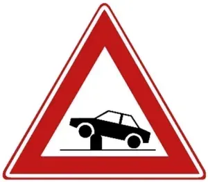 J39: Retractable bollard