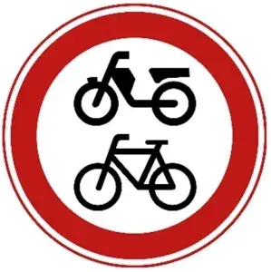 C15: Verboden voor fietsen en bromfietsen