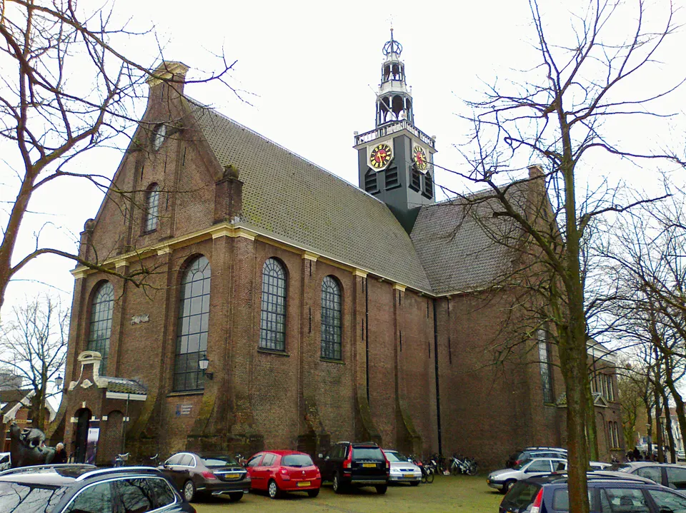 Kerkgebouw en omgeving — omgeving van Zaandam