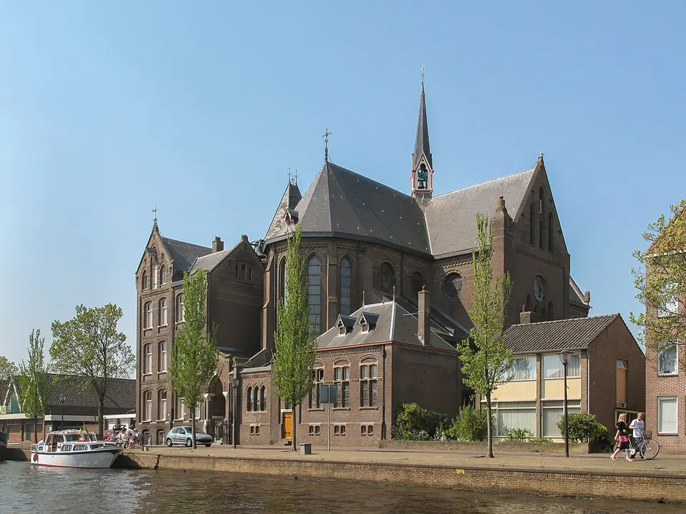 Church building and surroundings — area around Sneek