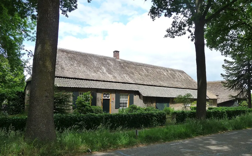 Farmhouse on Groenstraat in Udenhout — area around Udenhout