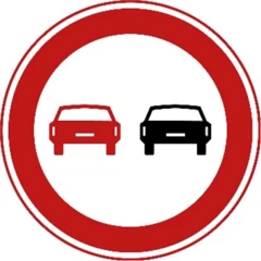 Bord F1: verbod voor motorvoertuigen om elkaar in te halen